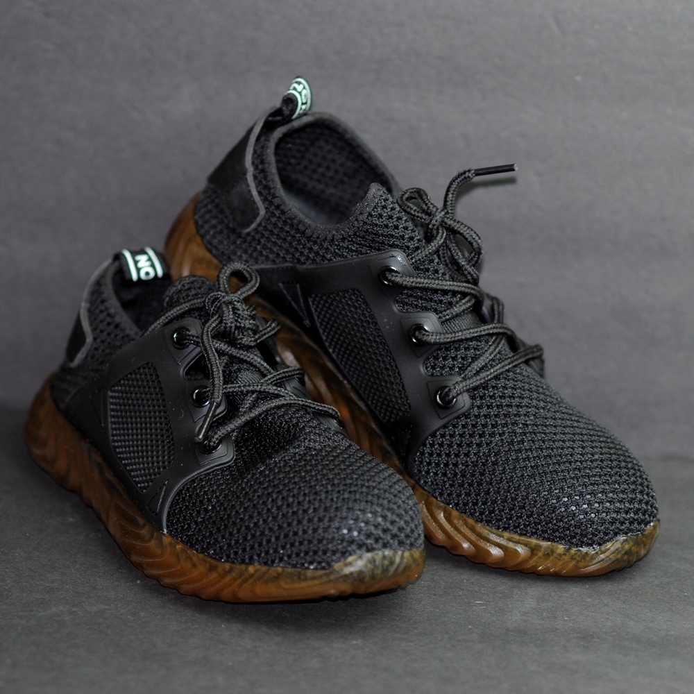 Size 10.5 Indestructible  Steel Toe Women's